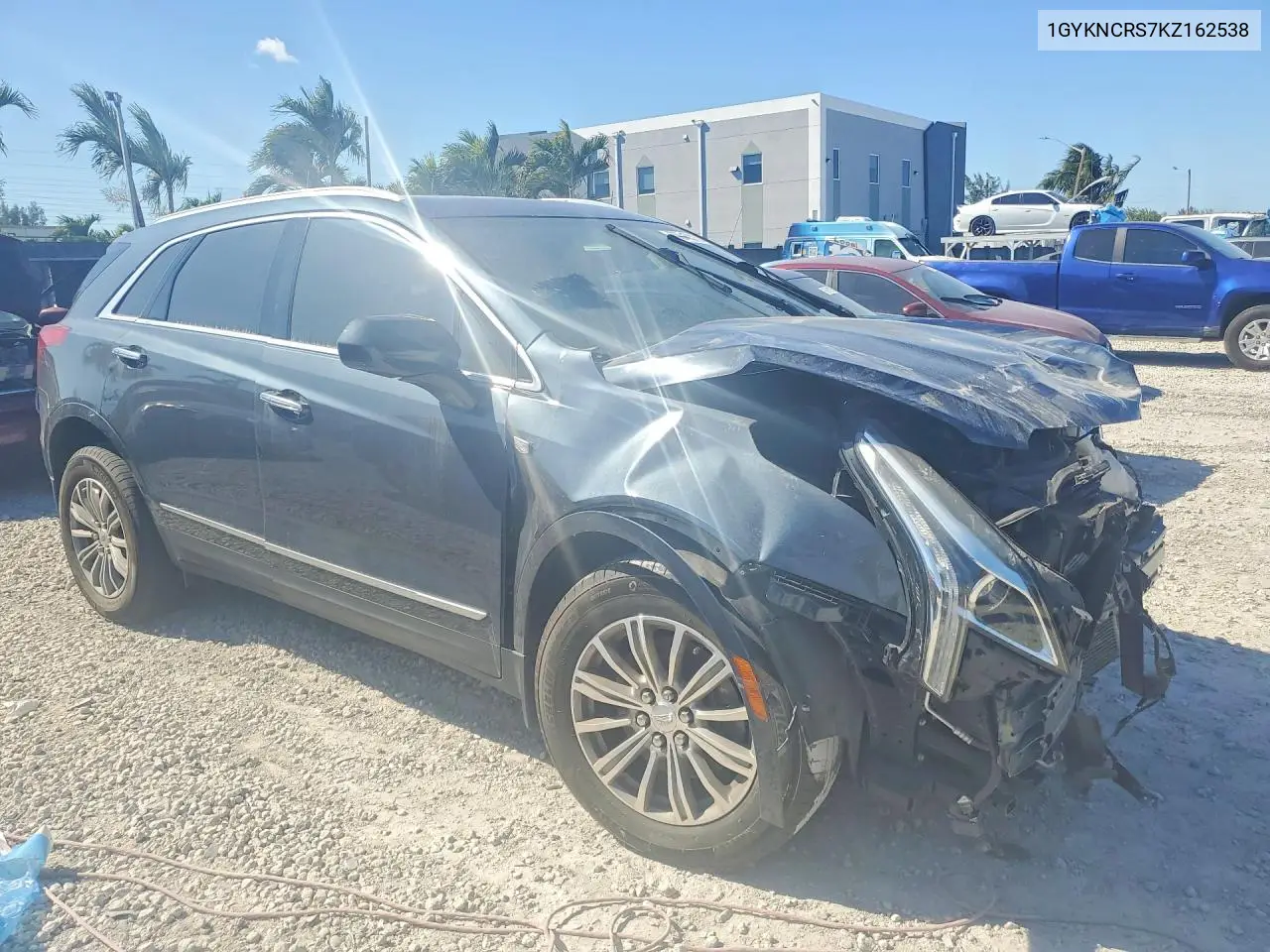 1GYKNCRS7KZ162538 2019 Cadillac Xt5 Luxury