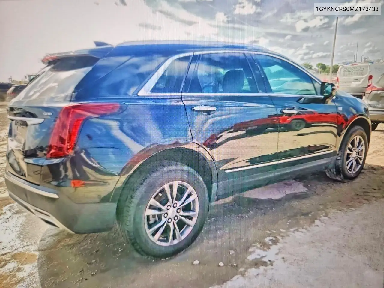 2021 Cadillac Xt5 Premium Luxury VIN: 1GYKNCRS0MZ173433 Lot: 61640236