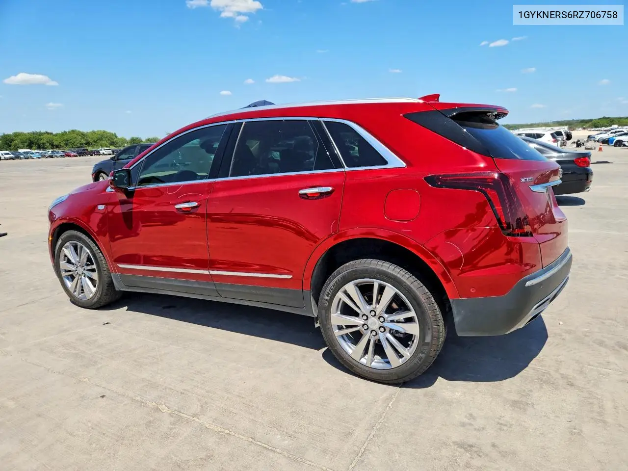 2024 Cadillac Xt5 Platinum Premium Luxury VIN: 1GYKNERS6RZ706758 Lot: 60506086