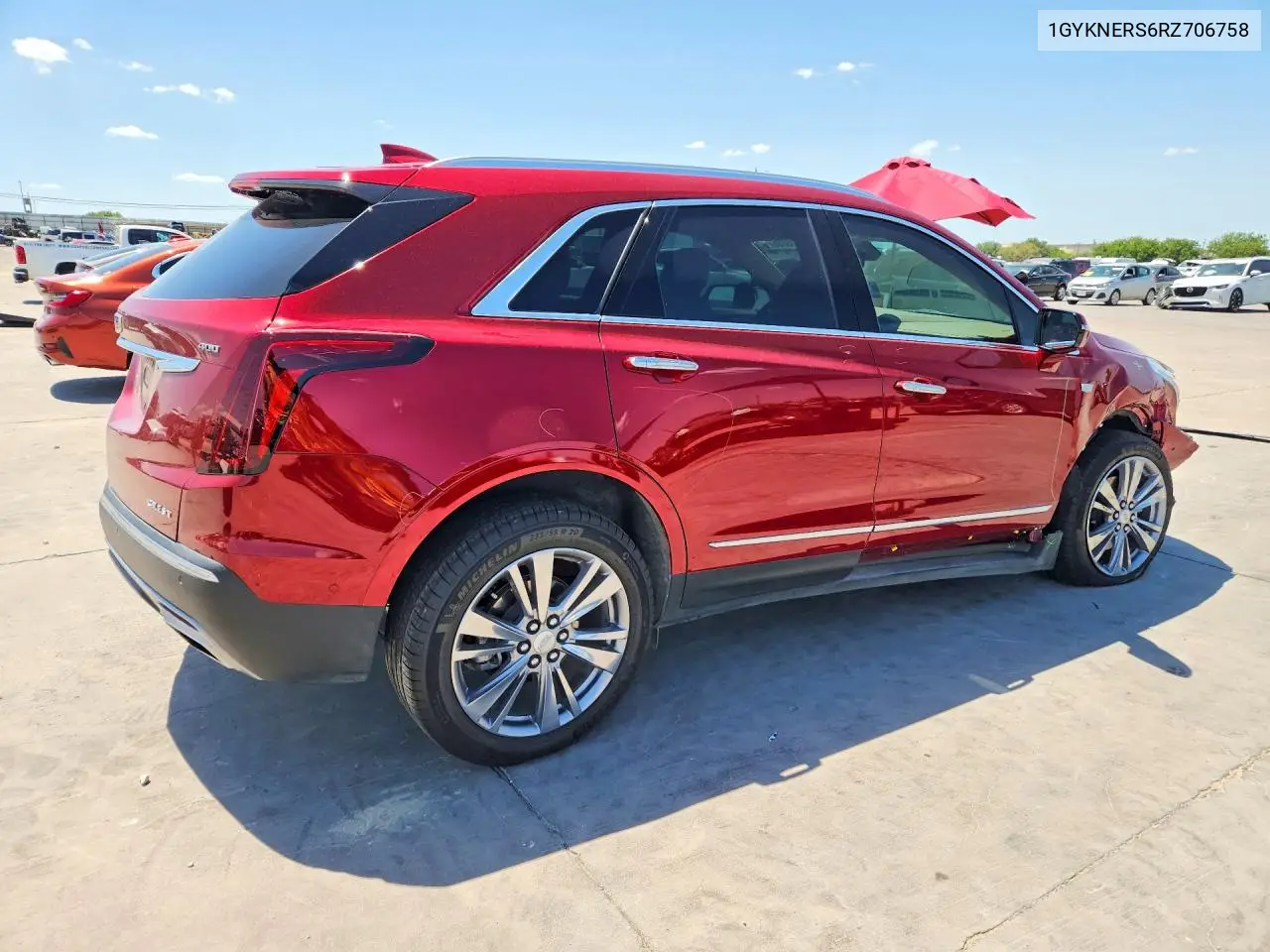 2024 Cadillac Xt5 Platinum Premium Luxury VIN: 1GYKNERS6RZ706758 Lot: 60506086