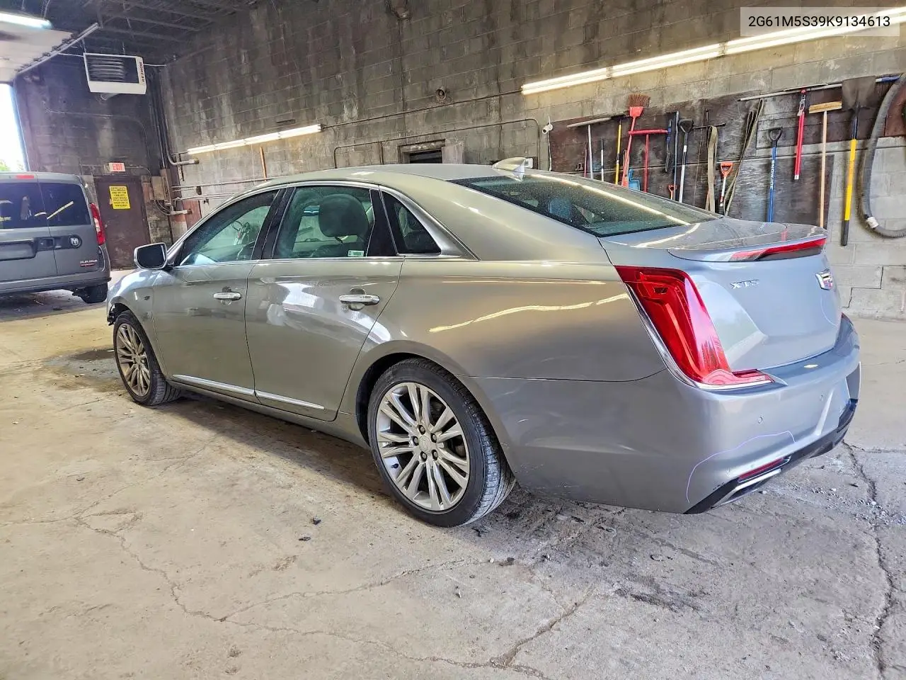 2019 Cadillac Xts Luxury VIN: 2G61M5S39K9134613 Lot: 57729616