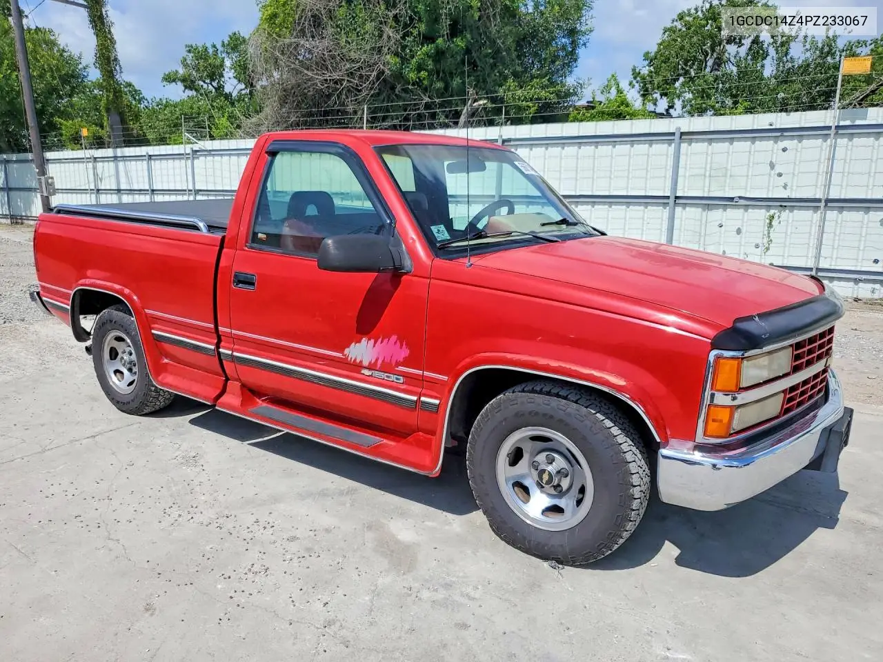 1993 Chevrolet Gmt-400 C1500 VIN: 1GCDC14Z4PZ233067 Lot: 56671466