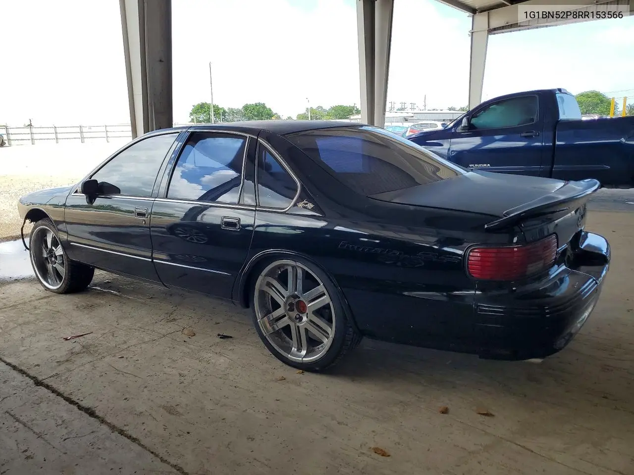 1994 Chevrolet Caprice Classic Ls VIN: 1G1BN52P8RR153566 Lot: 54055446