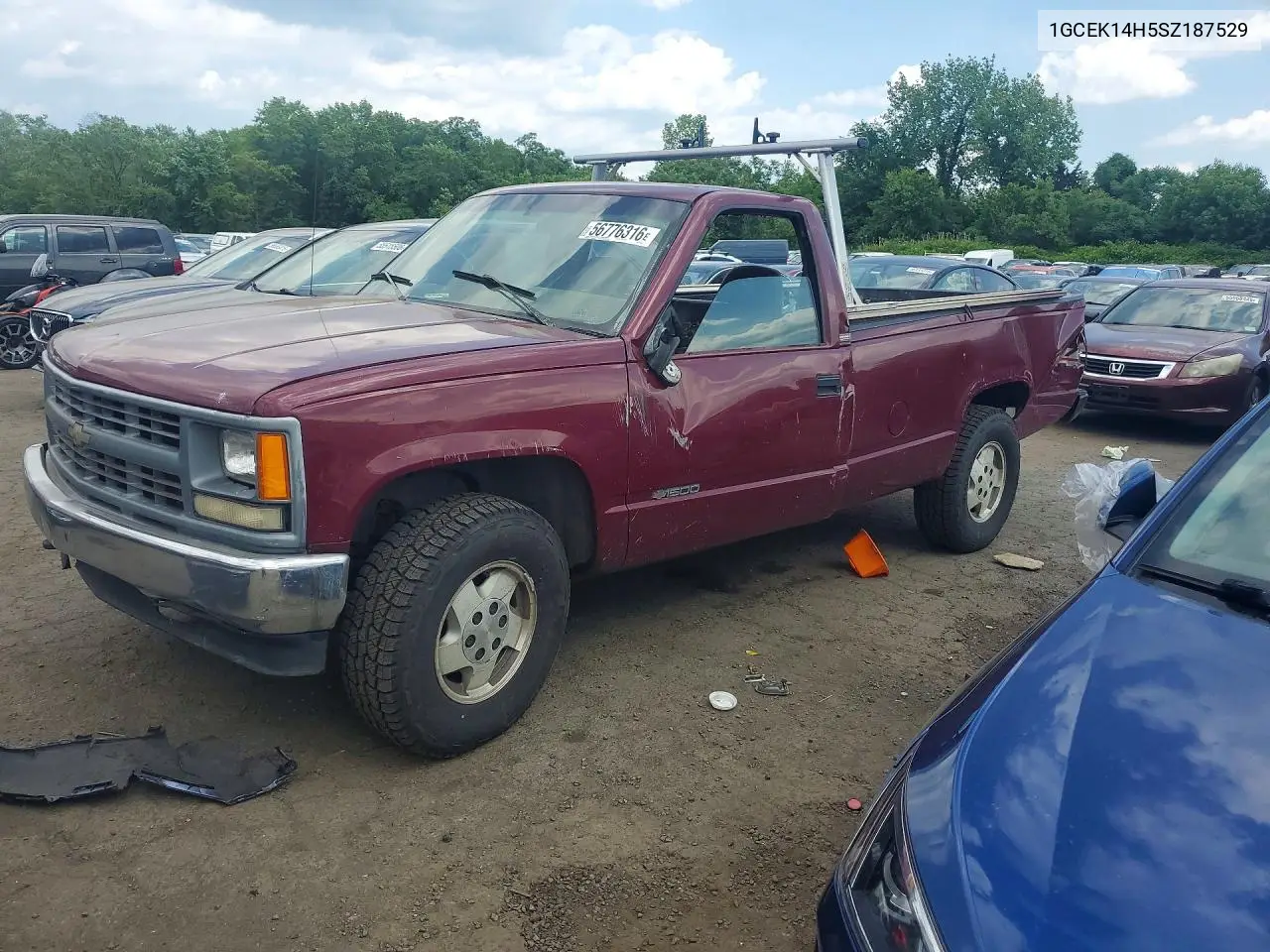 1995 Chevrolet Gmt-400 K1500 VIN: 1GCEK14H5SZ187529 Lot: 56776316