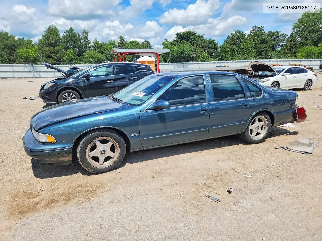 1995 Chevrolet Caprice / Impala Classic Ss VIN: 1G1BL52P5SR135117 Lot: 58389206