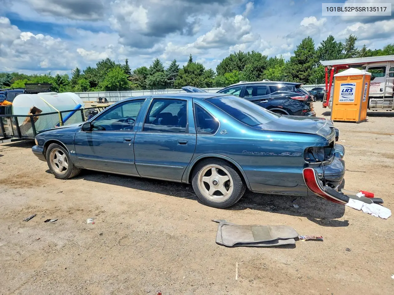 1995 Chevrolet Caprice / Impala Classic Ss VIN: 1G1BL52P5SR135117 Lot: 58389206