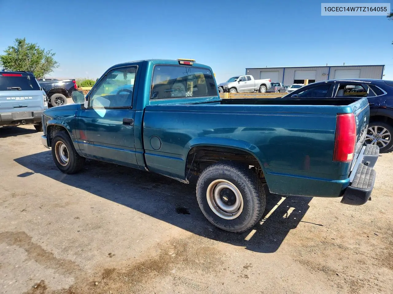 1996 Chevrolet Gmt-400 C1500 VIN: 1GCEC14W7TZ164055 Lot: 57207106