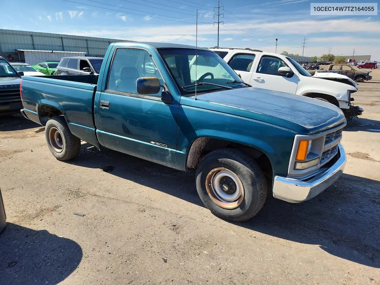1996 Chevrolet Gmt-400 C1500 VIN: 1GCEC14W7TZ164055 Lot: 57207106