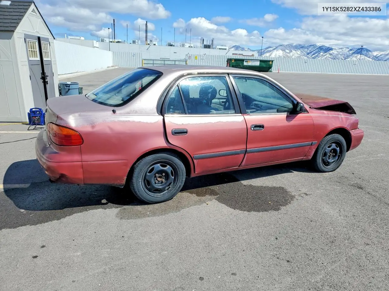1999 Chevrolet Geo Prizm Base VIN: 1Y1SK5282XZ433386 Lot: 48695886