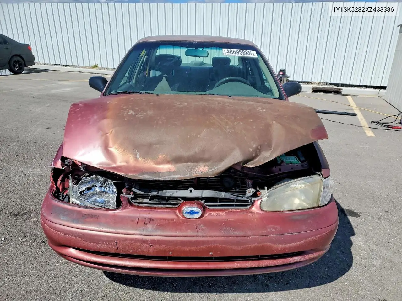 1999 Chevrolet Geo Prizm Base VIN: 1Y1SK5282XZ433386 Lot: 48695886