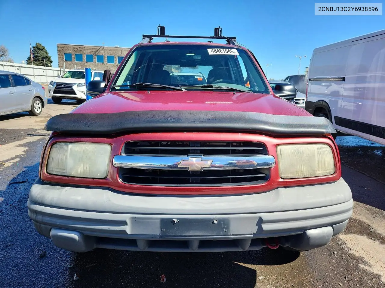 2000 Chevrolet Tracker VIN: 2CNBJ13C2Y6938596 Lot: 48461046