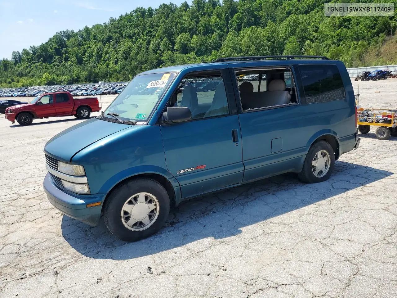 2000 Chevrolet Astro VIN: 1GNEL19WXYB117409 Lot: 55065726