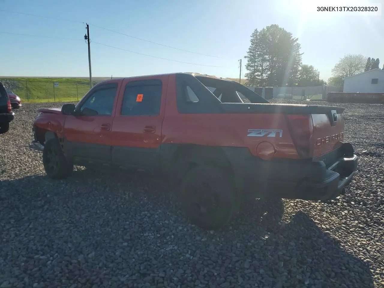 2002 Chevrolet Avalanche K1500 VIN: 3GNEK13TX2G328320 Lot: 58589396