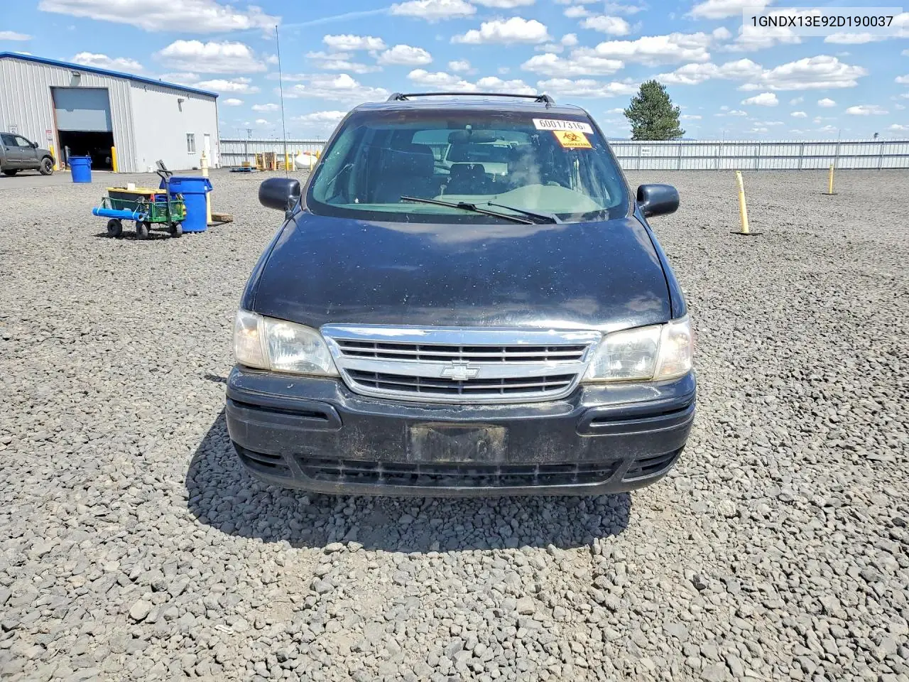 2002 Chevrolet Venture Luxury VIN: 1GNDX13E92D190037 Lot: 60017316