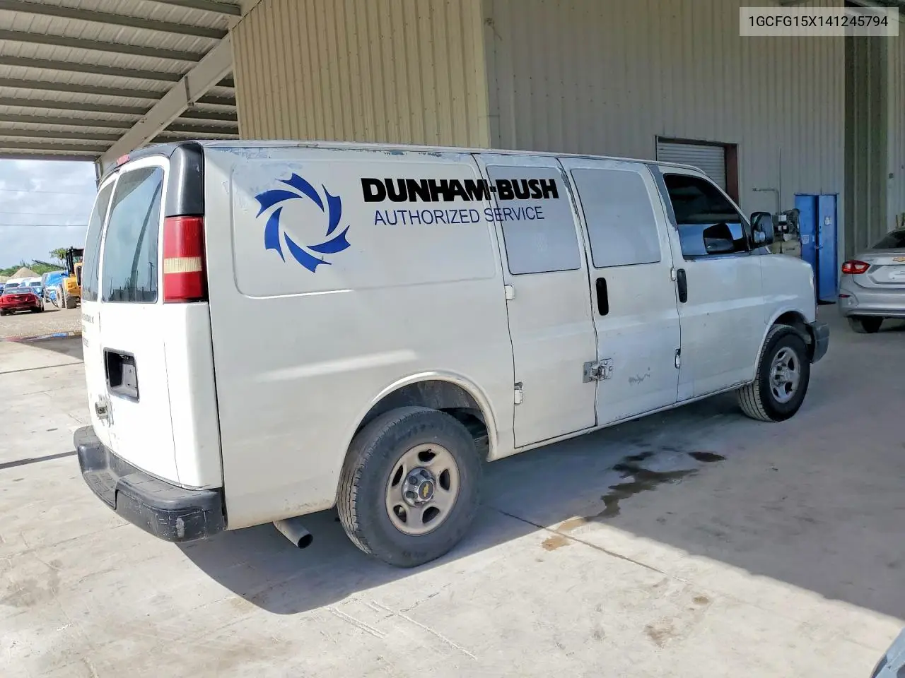 2004 Chevrolet Express G1500 VIN: 1GCFG15X141245794 Lot: 59365396