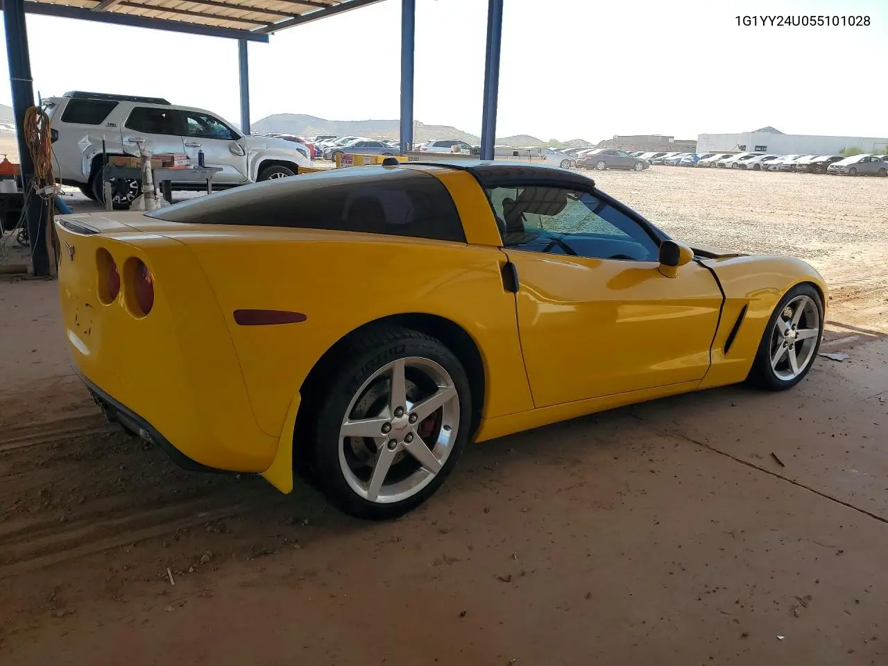 2005 Chevrolet Corvette VIN: 1G1YY24U055101028 Lot: 57036036