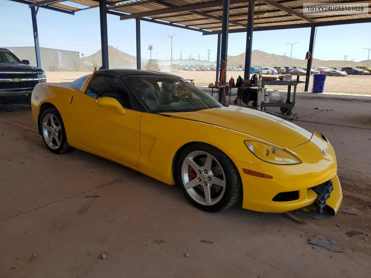 2005 Chevrolet Corvette VIN: 1G1YY24U055101028 Lot: 57036036