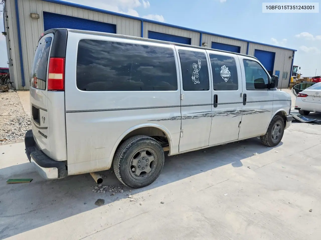 2005 Chevrolet Express G1500 VIN: 1GBFG15T351243001 Lot: 57606986
