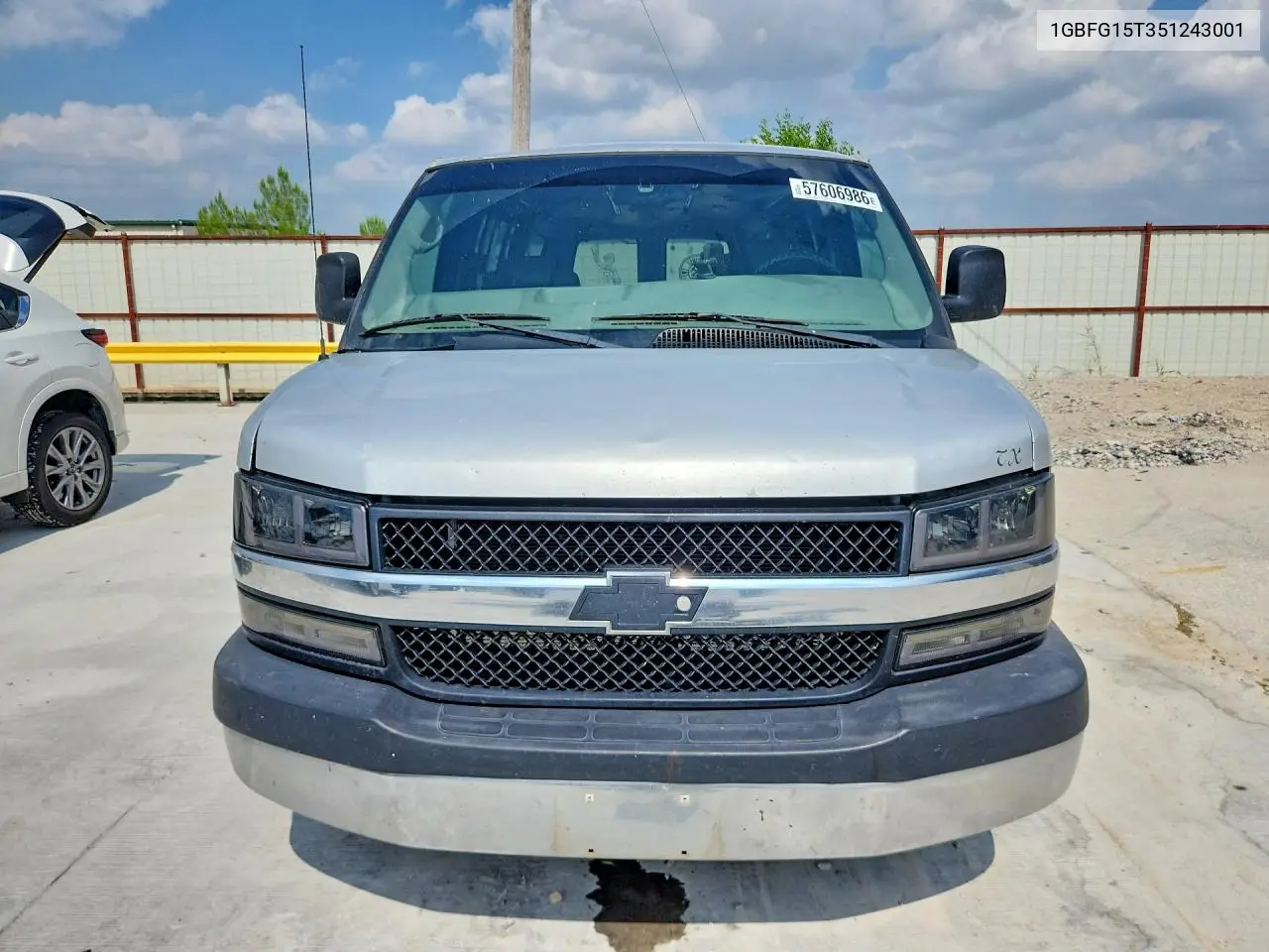 2005 Chevrolet Express G1500 VIN: 1GBFG15T351243001 Lot: 57606986