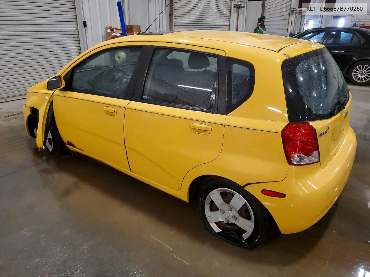 2007 Chevrolet Aveo Base VIN: KL1TD66657B770250 Lot: 54873386