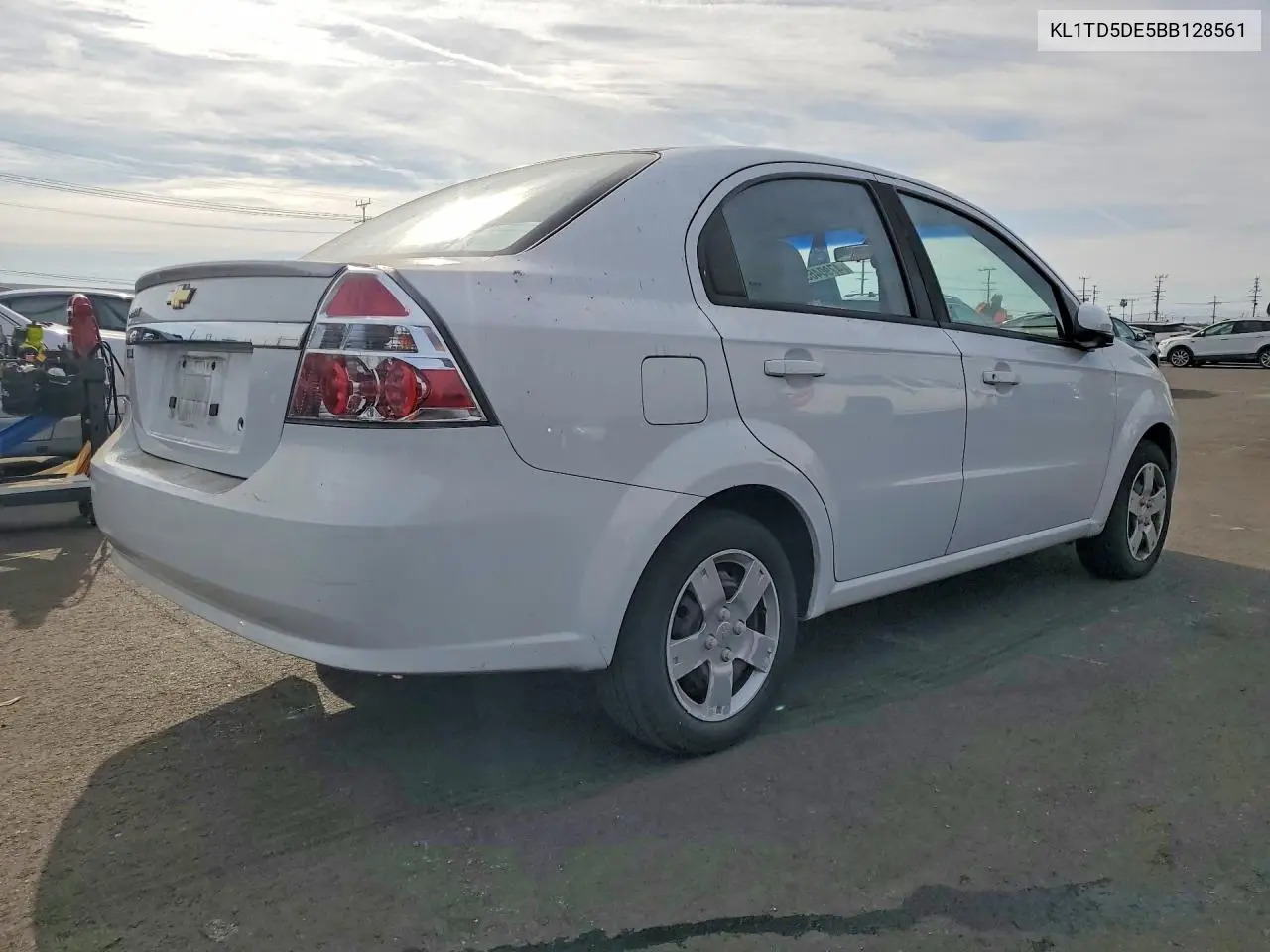 2011 Chevrolet Aveo VIN: KL1TD5DE5BB128561 Lot: 47904656