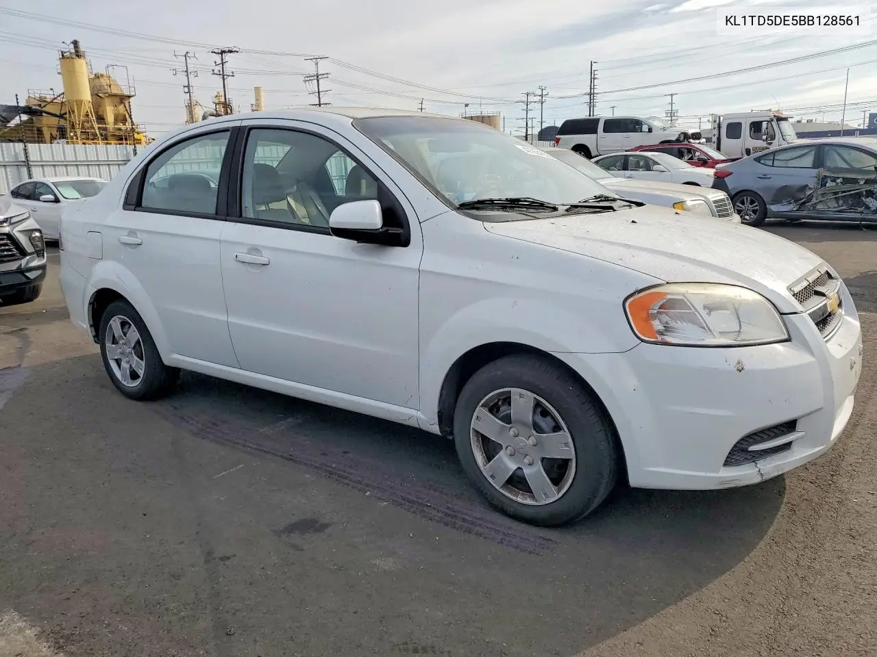 2011 Chevrolet Aveo VIN: KL1TD5DE5BB128561 Lot: 47904656