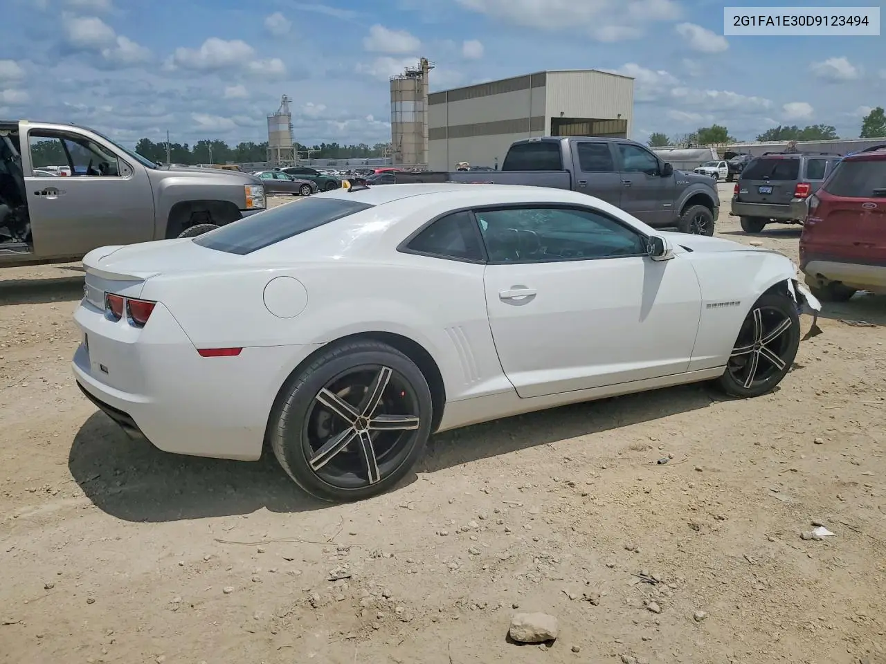 2013 Chevrolet Camaro 2Ls VIN: 2G1FA1E30D9123494 Lot: 58687686
