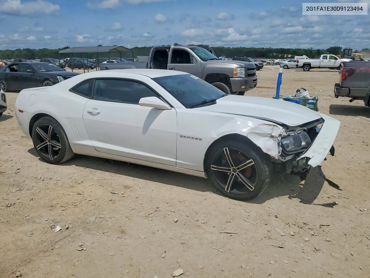 2013 Chevrolet Camaro 2Ls VIN: 2G1FA1E30D9123494 Lot: 58687686