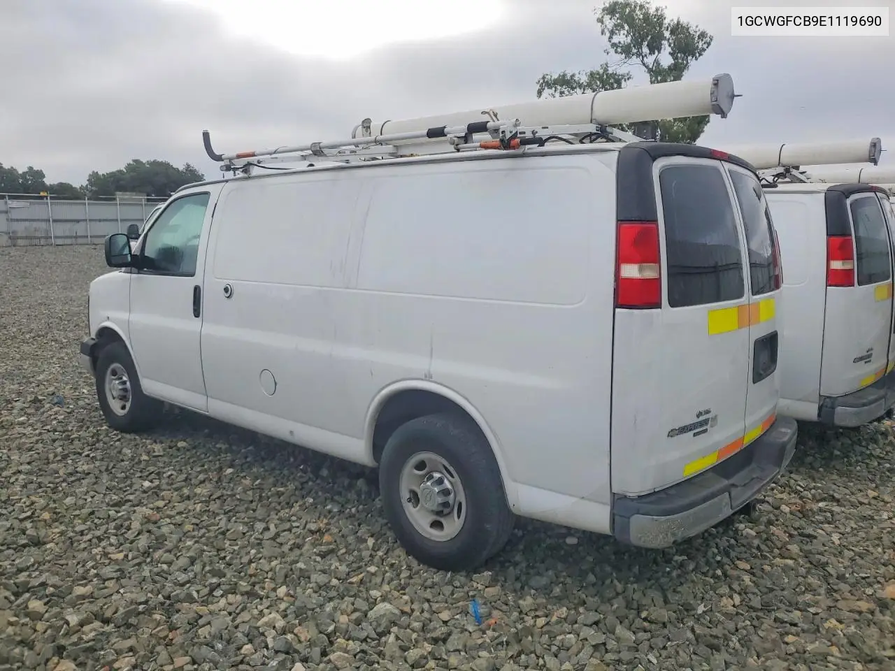 2014 Chevy Express G2500 Cargo VIN: 1GCWGFCB9E1119690 Lot: 62010456