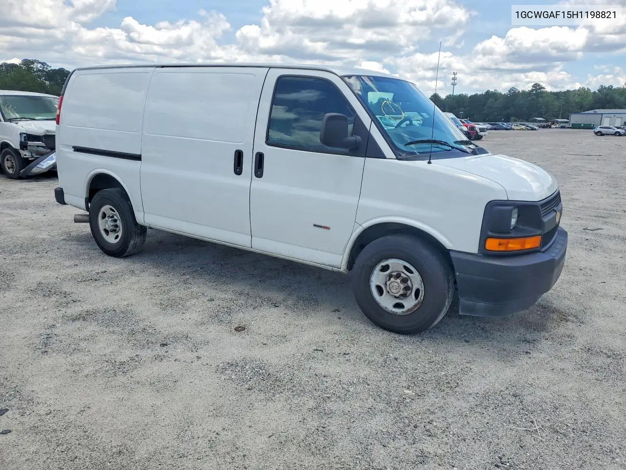 2017 Chevrolet Express G2500 VIN: 1GCWGAF15H1198821 Lot: 55097126