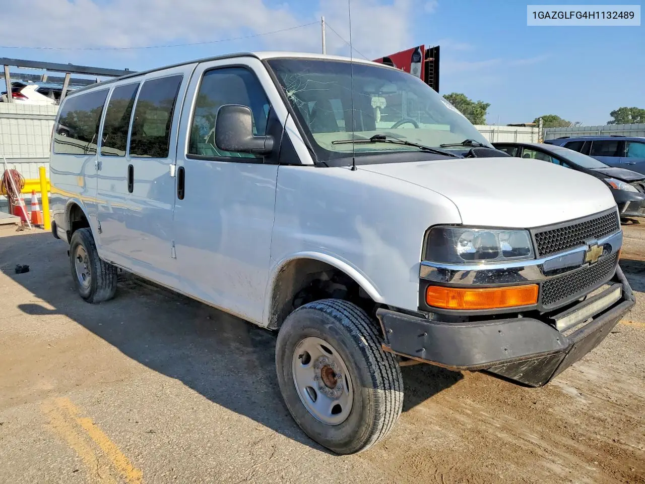 2017 Chevrolet Express G3500 Ls VIN: 1GAZGLFG4H1132489 Lot: 60651336