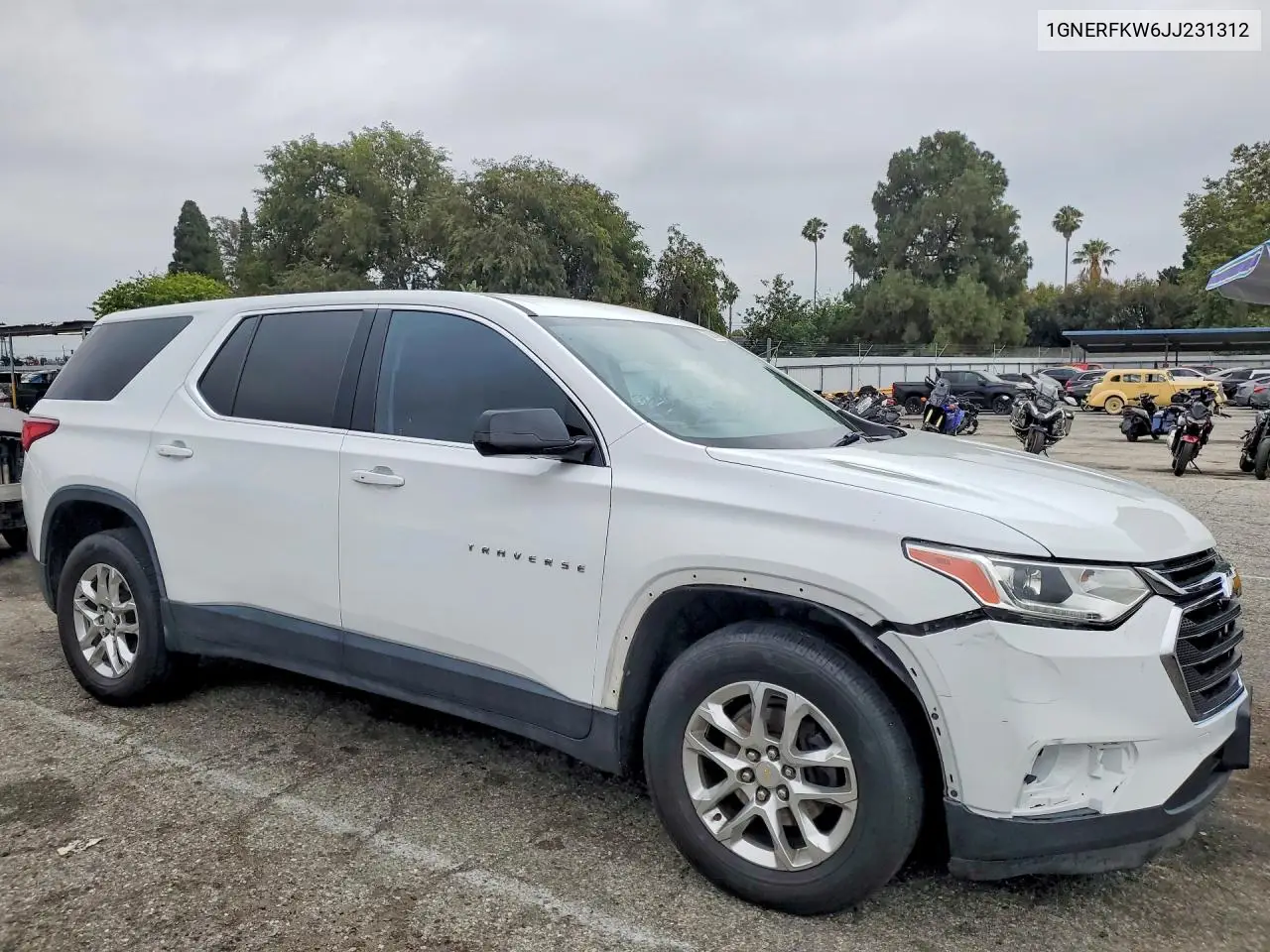 2018 Chevrolet Traverse Ls VIN: 1GNERFKW6JJ231312 Lot: 58051406