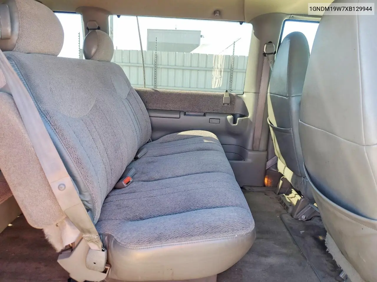 1999 Chevrolet Astro VIN: 1GNDM19W7XB129944 Lot: 52772846