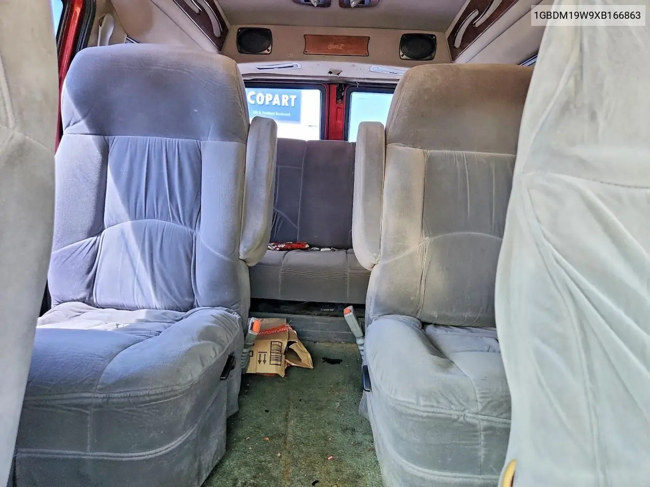1999 Chevrolet Astro VIN: 1GBDM19W9XB166863 Lot: 60703986