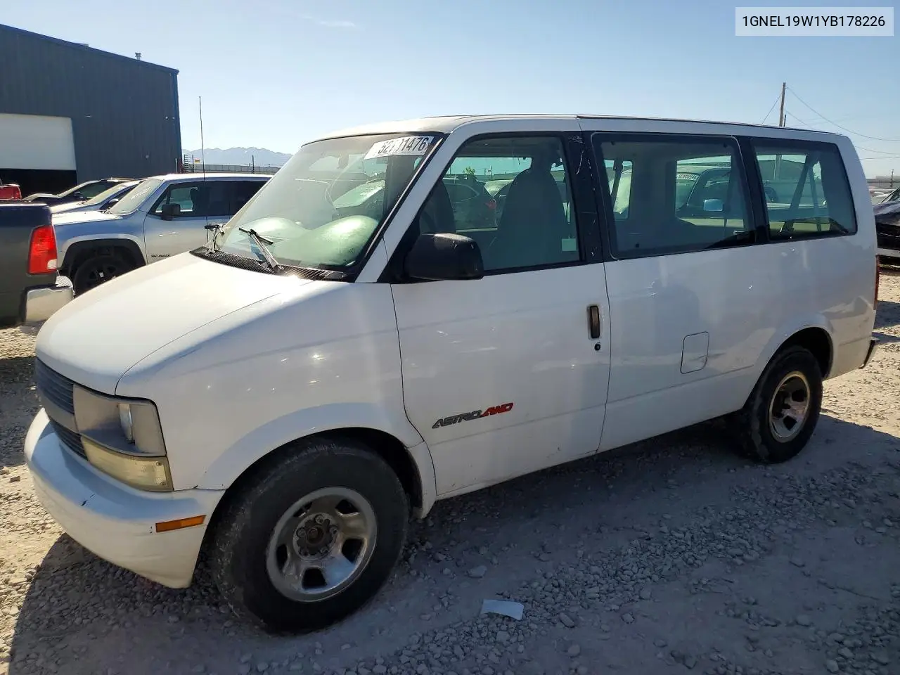 2000 Chevrolet Astro