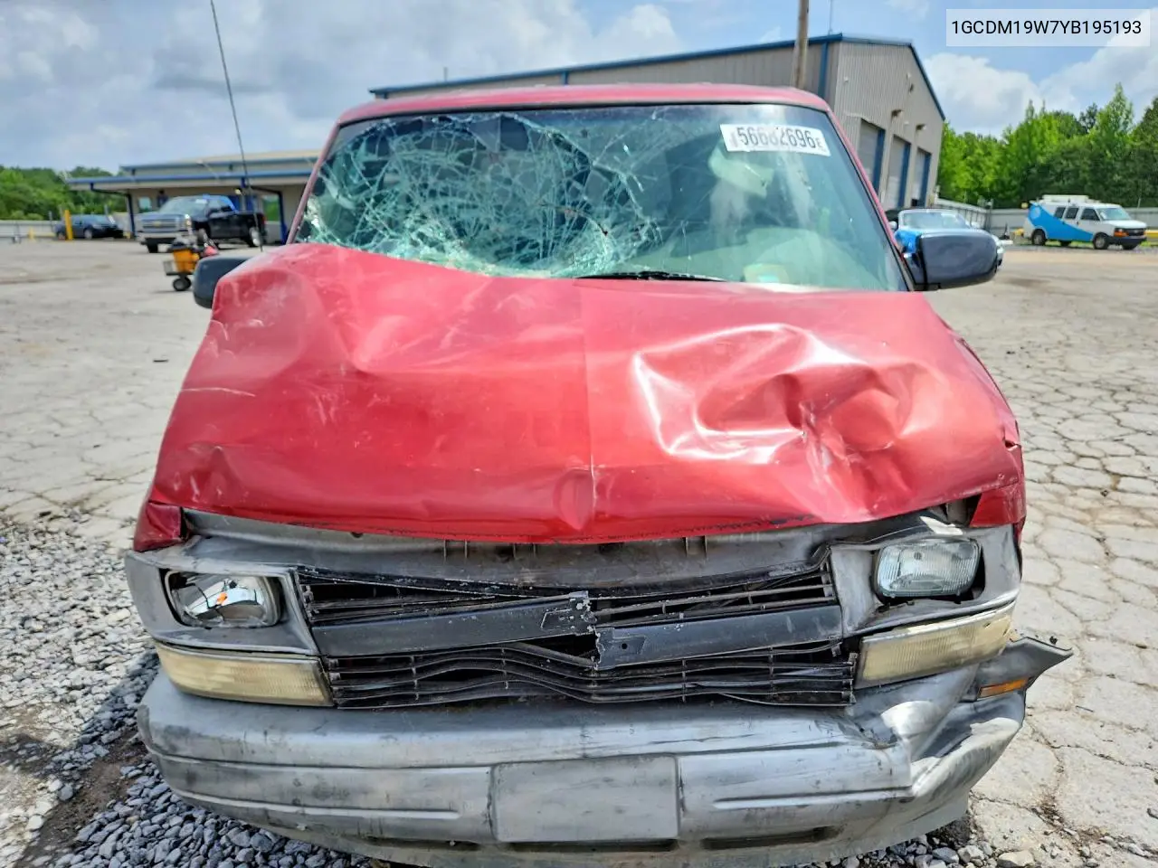2000 Chevrolet Astro Van Delivery Van VIN: 1GCDM19W7YB195193 Lot: 56682696
