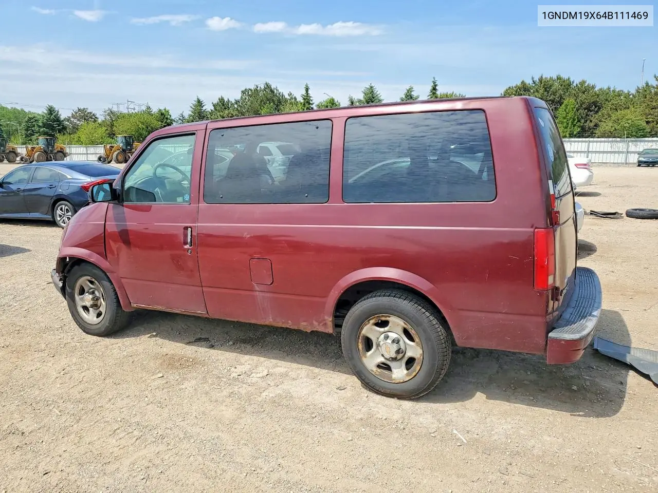 2004 Chevrolet Astro VIN: 1GNDM19X64B111469 Lot: 54245456