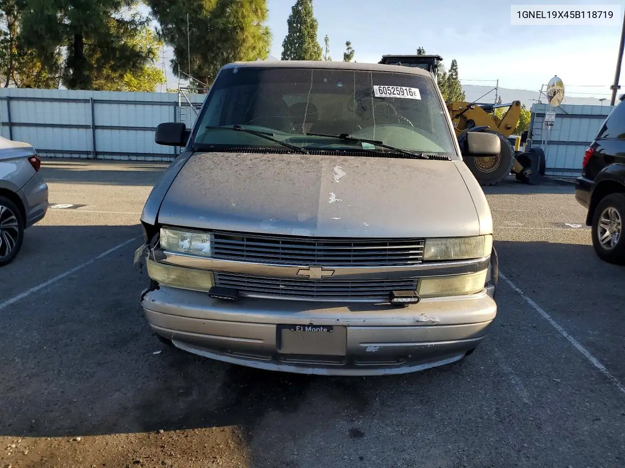 2005 Chevrolet Astro VIN: 1GNEL19X45B118719 Lot: 60525916