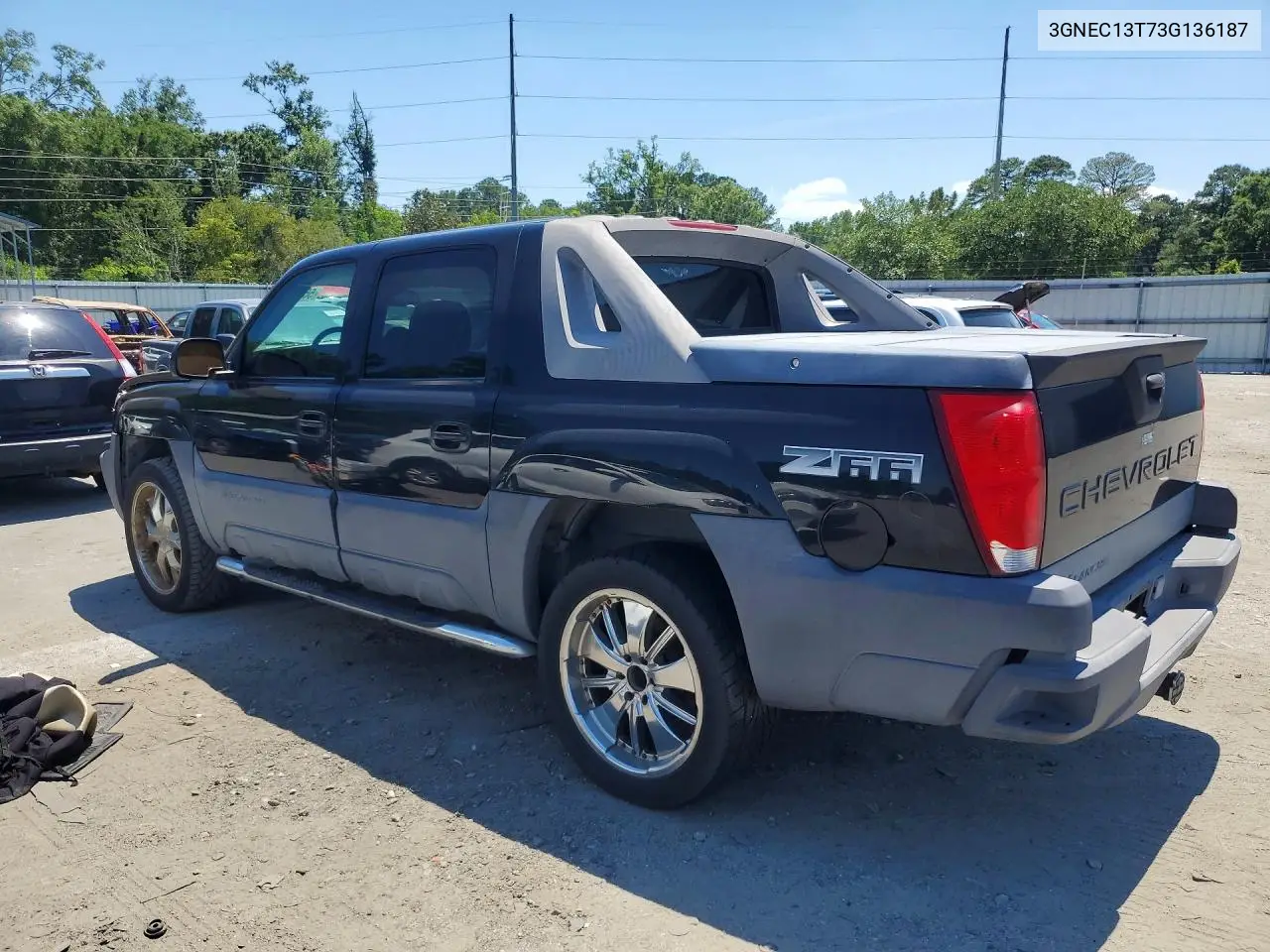 2003 Chevrolet Avalanche C1500 VIN: 3GNEC13T73G136187 Lot: 56415906