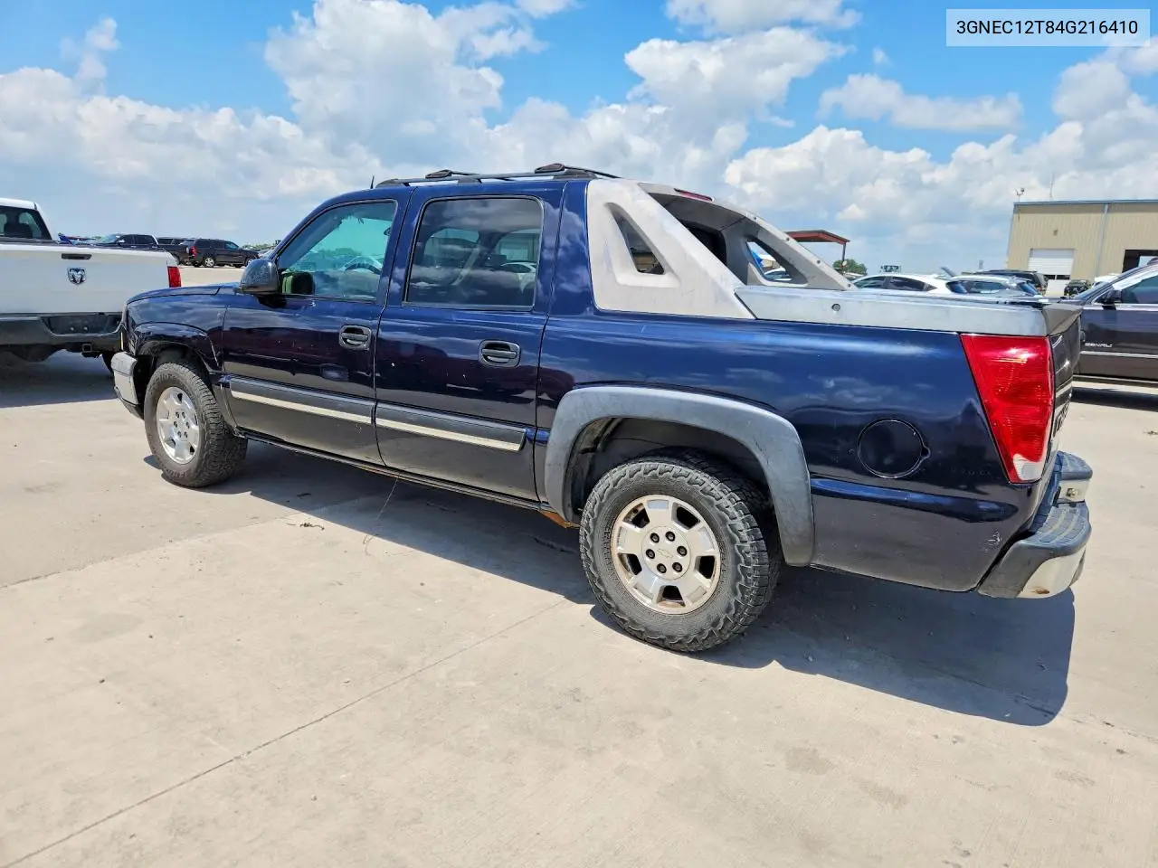 2004 Chevrolet Avalanche C1500 VIN: 3GNEC12T84G216410 Lot: 57381596