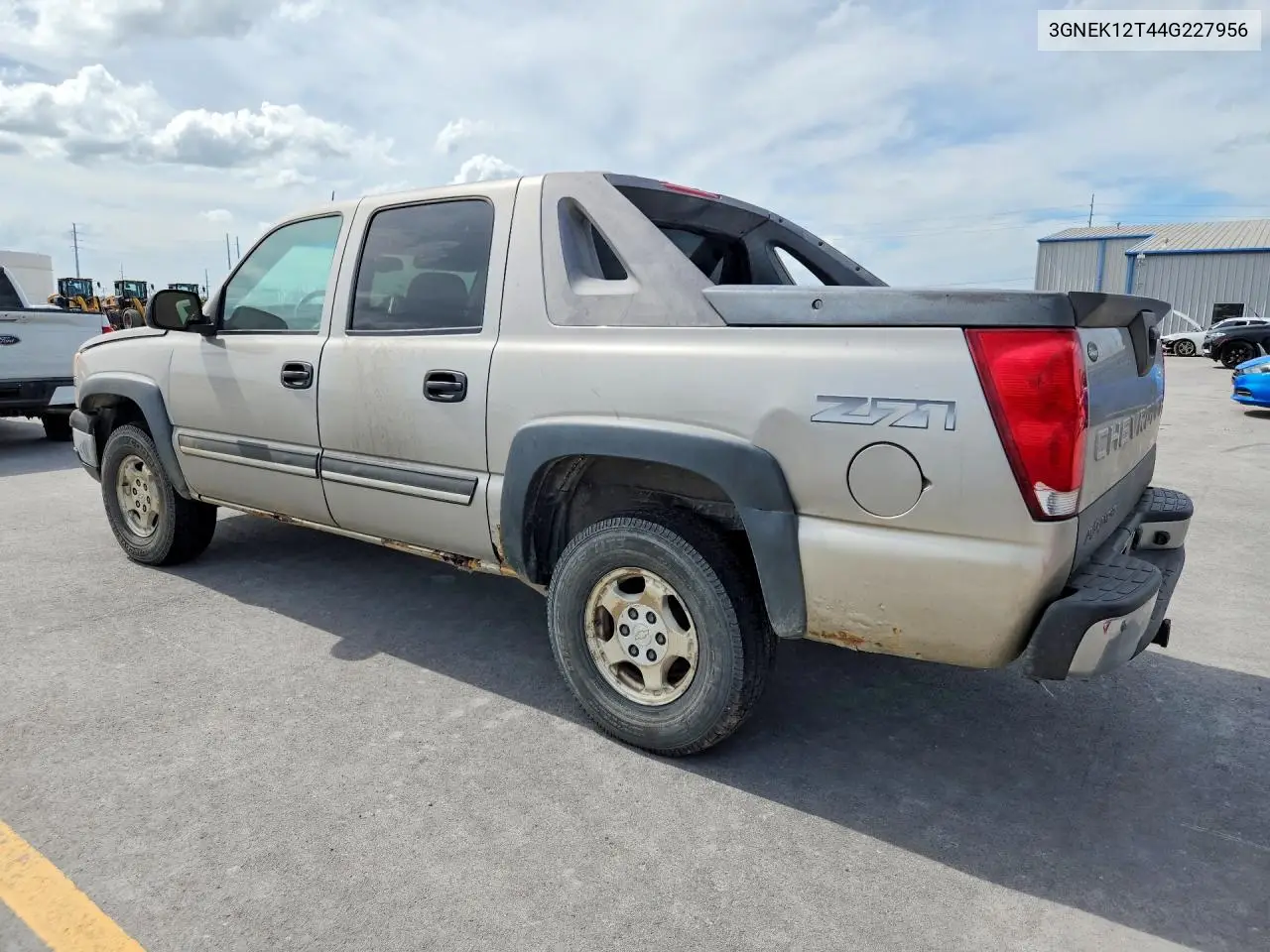 2004 Chevrolet Avalanche K1500 VIN: 3GNEK12T44G227956 Lot: 58488756