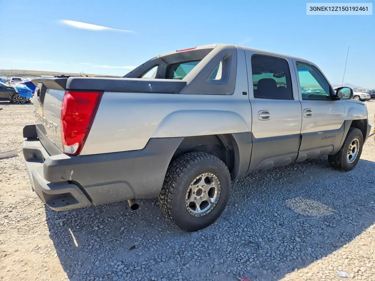 2005 Chevrolet Avalanche K1500 VIN: 3GNEK12Z15G192461 Lot: 56138986