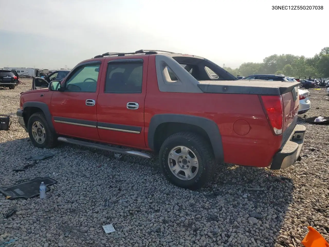 2005 Chev Avalanche VIN: 3GNEC12Z55G207038 Lot: 60220046