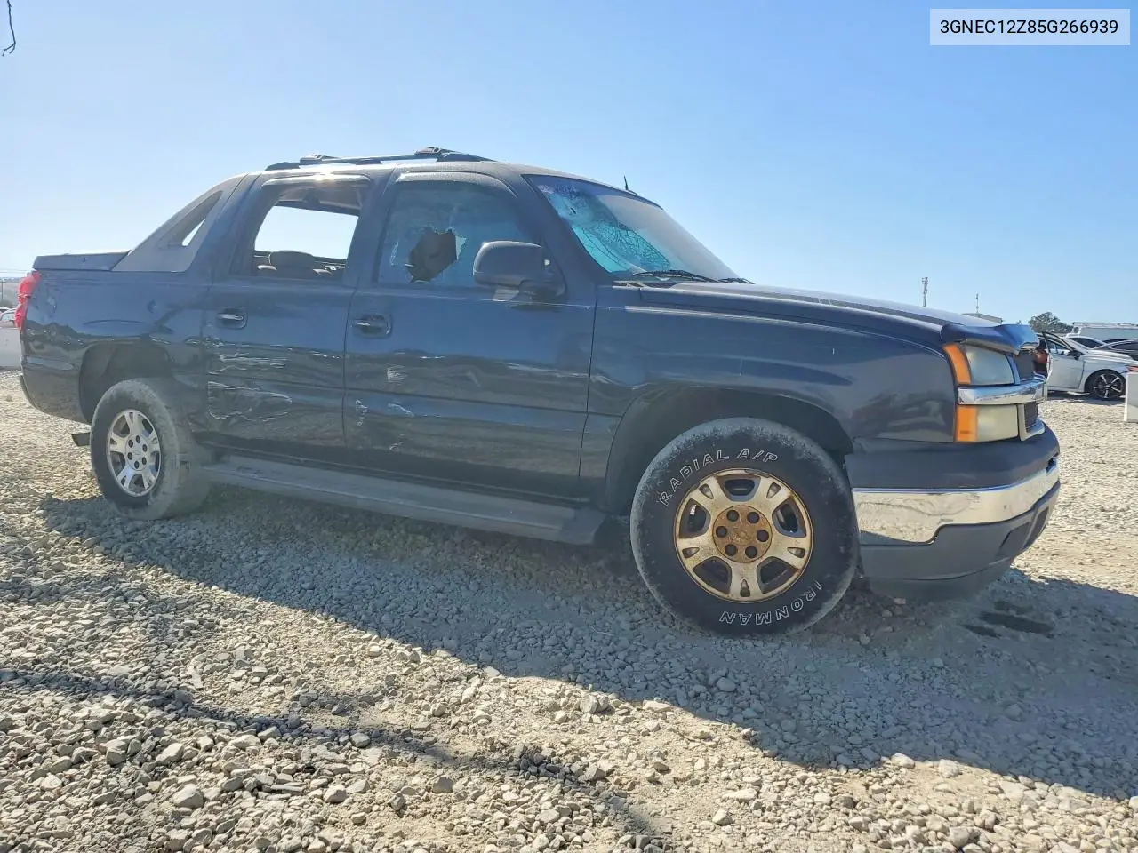 2005 Chevrolet Avalanche C1500 VIN: 3GNEC12Z85G266939 Lot: 61354826