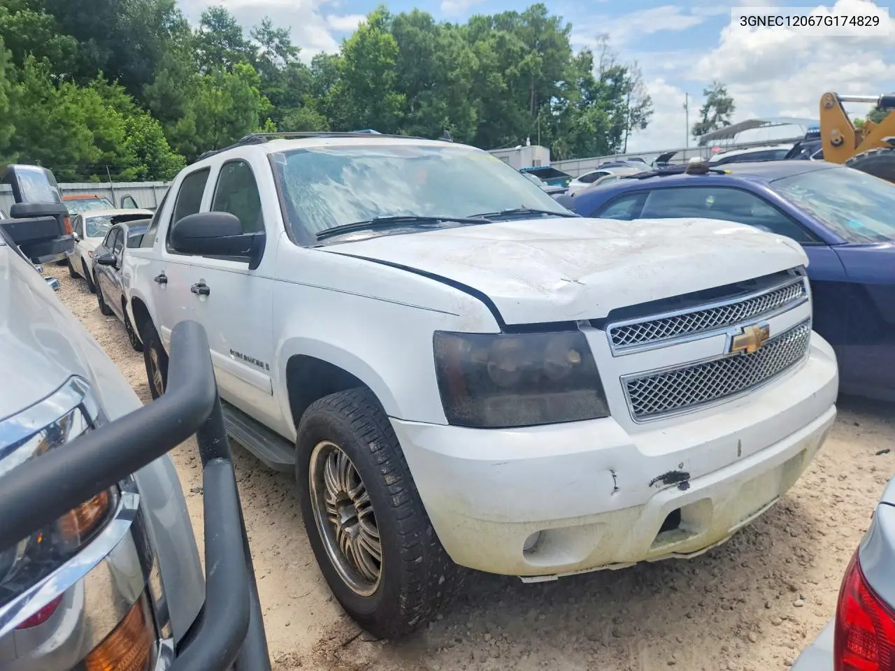 2007 Chevrolet Avalanche C1500 VIN: 3GNEC12067G174829 Lot: 60477966