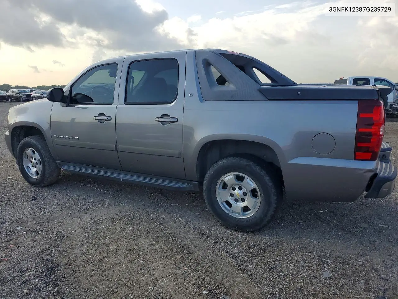 2007 Chevrolet Avalanche K1500 VIN: 3GNFK12387G239729 Lot: 60969026