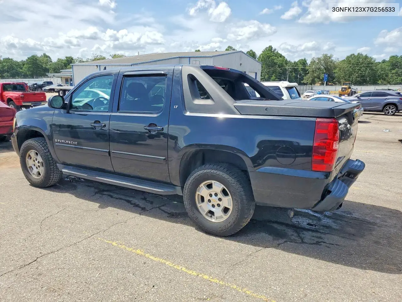 2007 Chevrolet Avalanche K1500 VIN: 3GNFK123X7G256533 Lot: 61154646