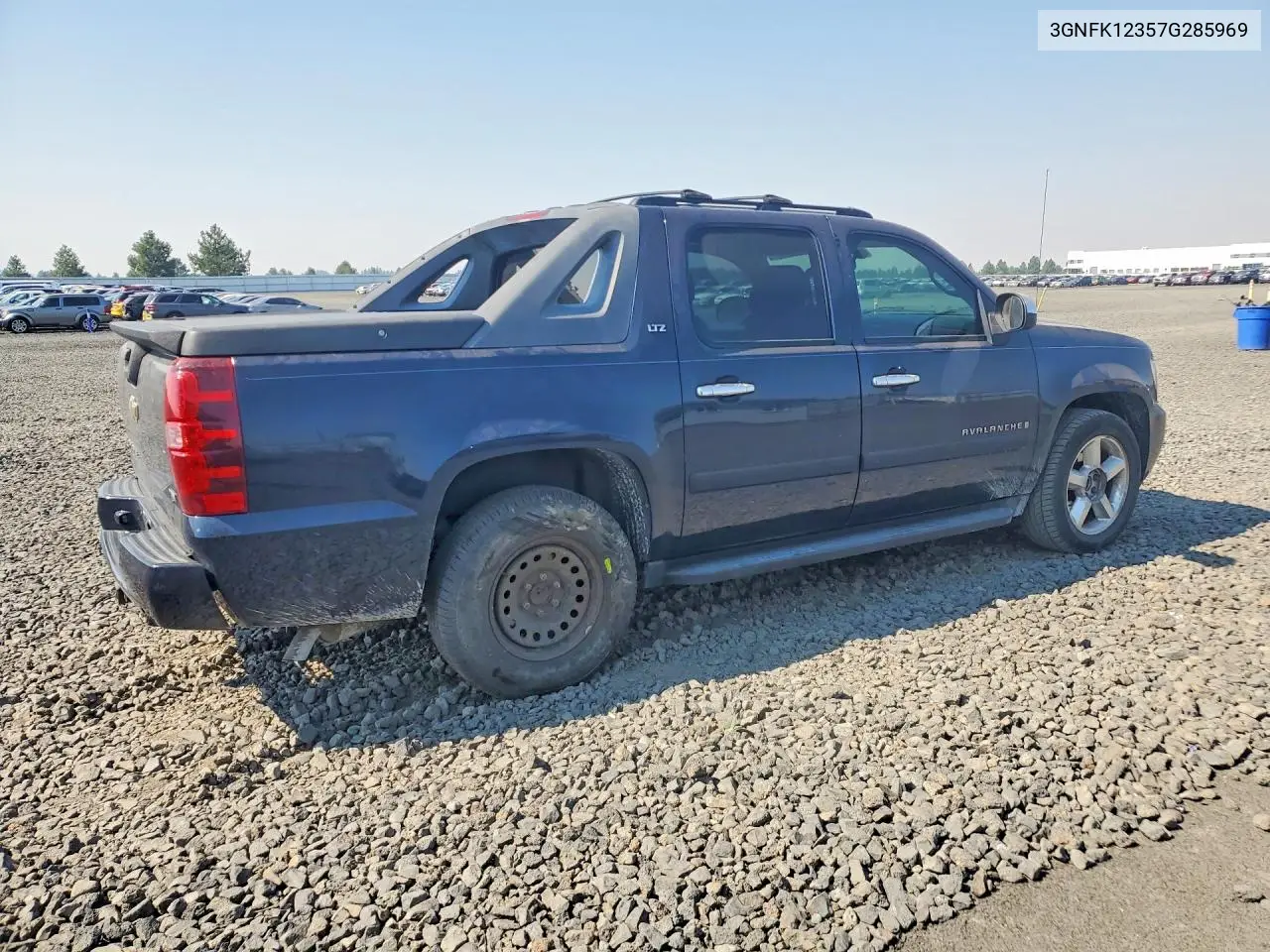 2007 Chevrolet Avalanche K1500 VIN: 3GNFK12357G285969 Lot: 61187386