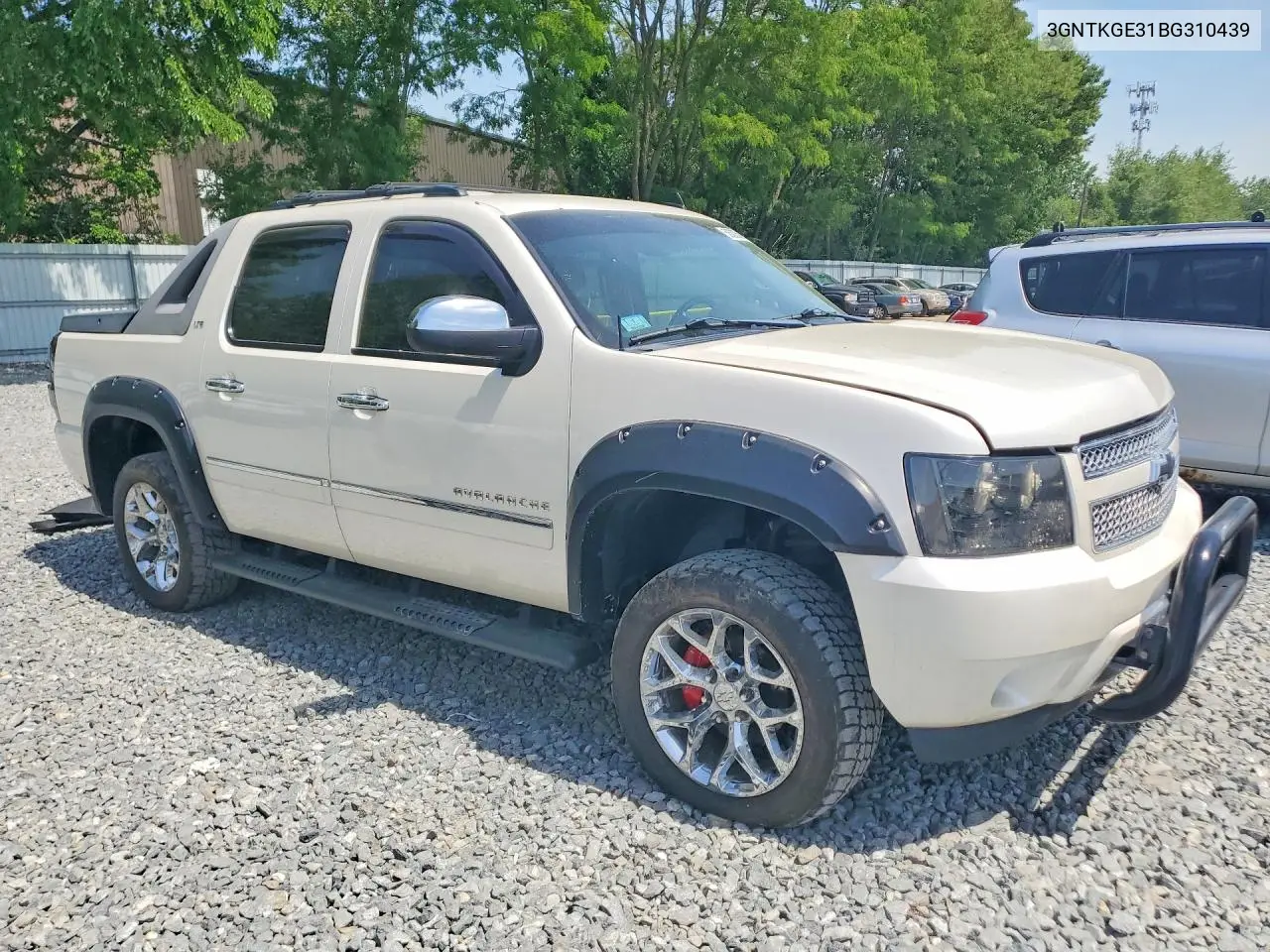 2011 Chevrolet Avalanche Ltz VIN: 3GNTKGE31BG310439 Lot: 56335096