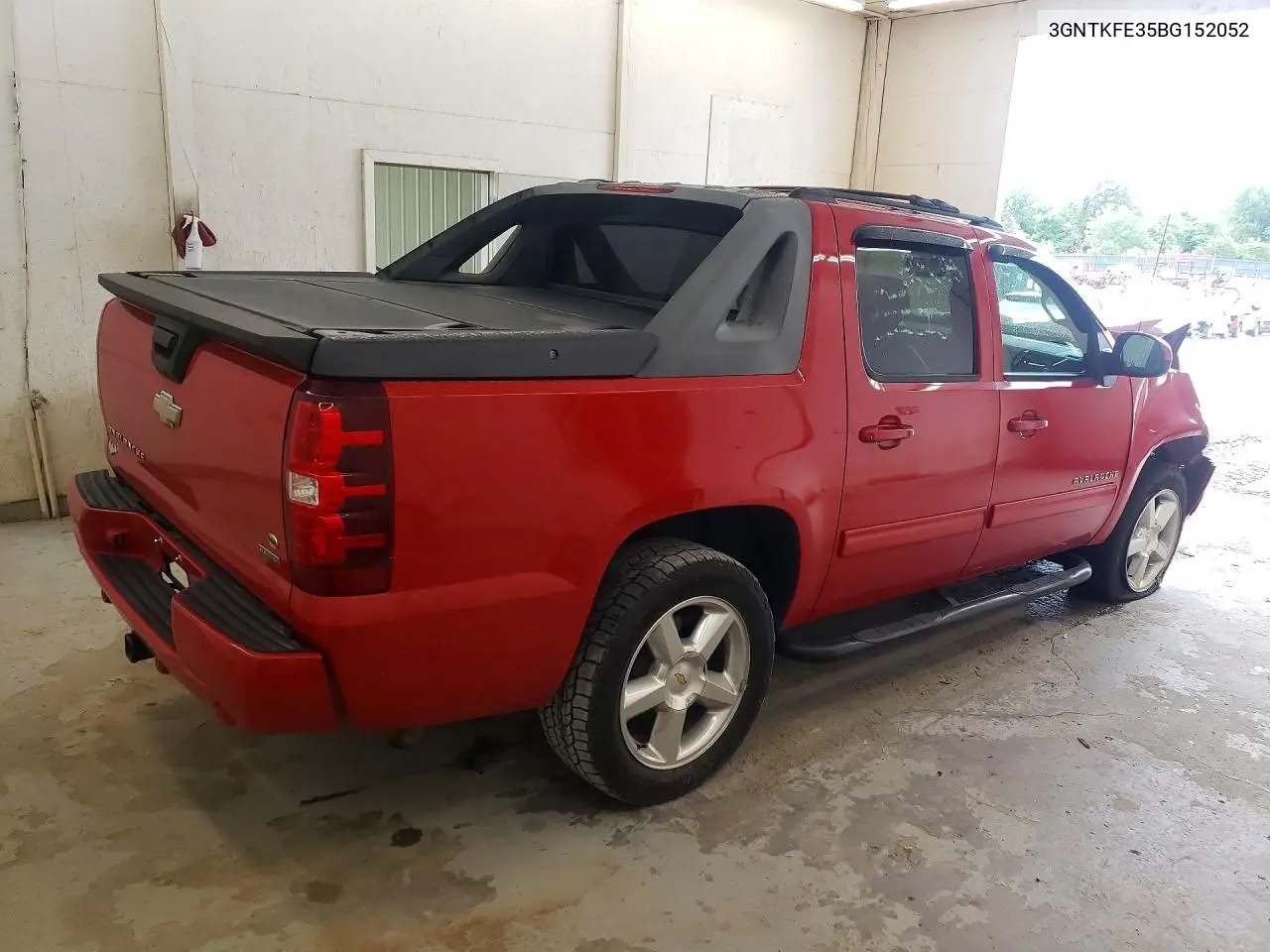 2011 Chevrolet Avalanche Lt VIN: 3GNTKFE35BG152052 Lot: 57243536